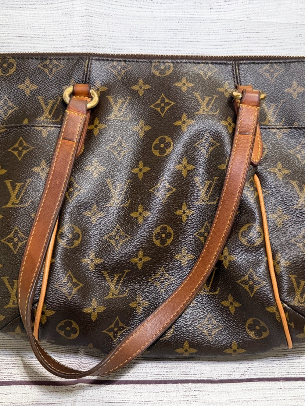 Louis Vuitton Totally MM Tote Shoulder Hand Bag-Pre-Owned